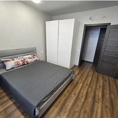 Апартаменти Sky Одеса